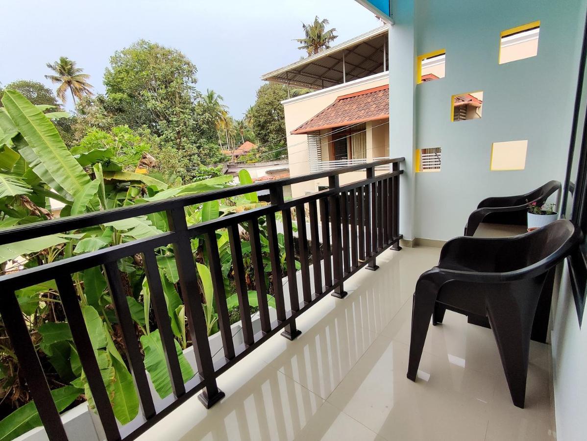 Aparthotel Happy Buddha S4 à Varkala Extérieur photo